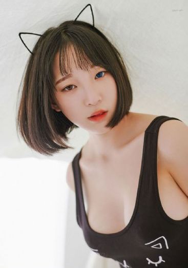女朋友的母亲完整视频带翻译