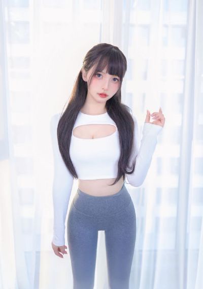 一只梨花压海棠