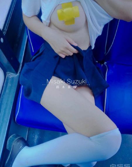 《黑帮大佬和我的365日》