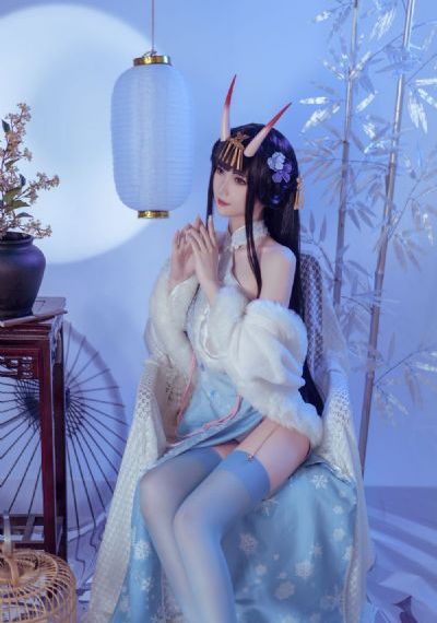 25岁的女高中生动漫