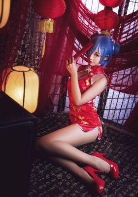 复仇女抢手